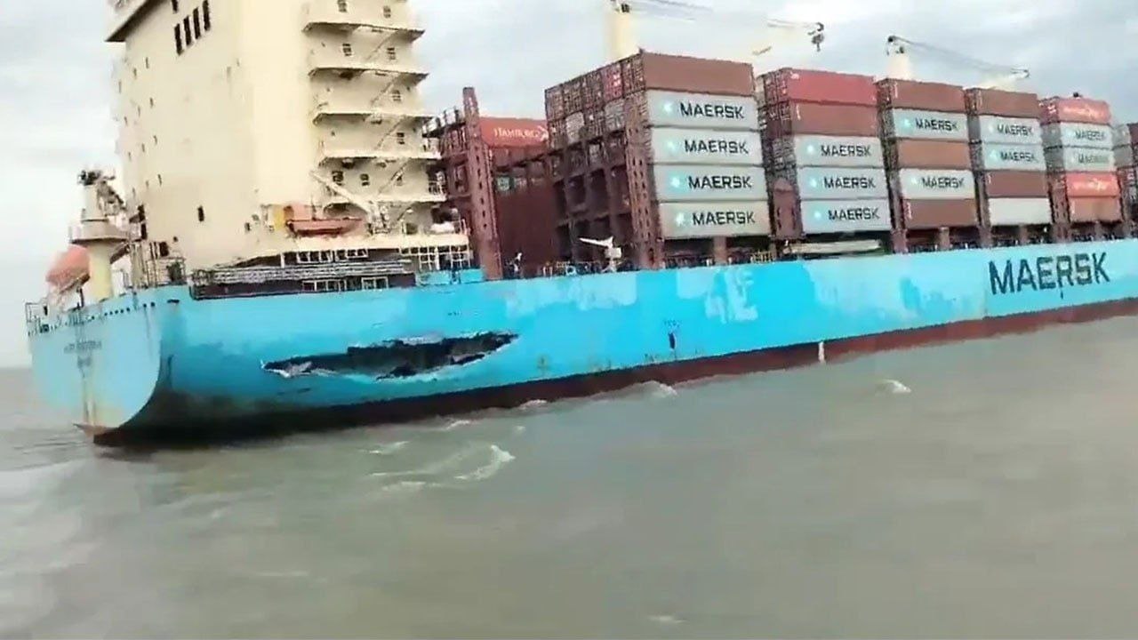 Collision at Chattogram Port Causes Significant Ship Damage