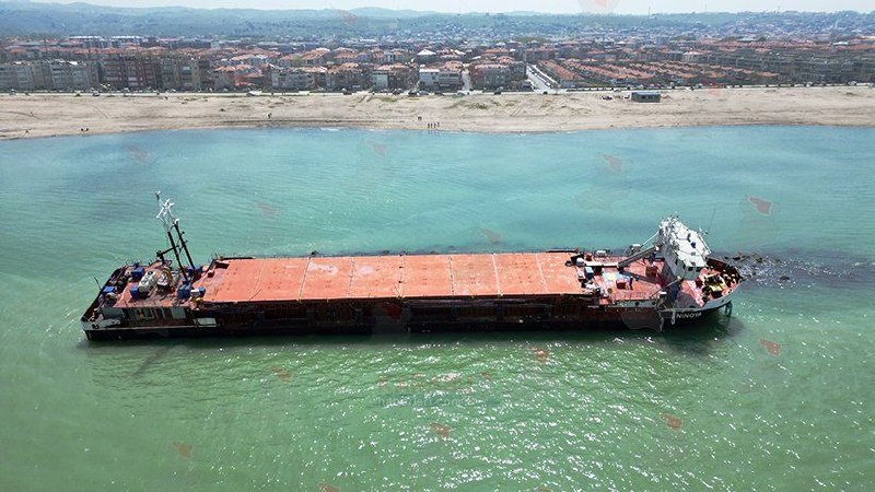 Ninova Grounded Near Karasu Port in Black Sea