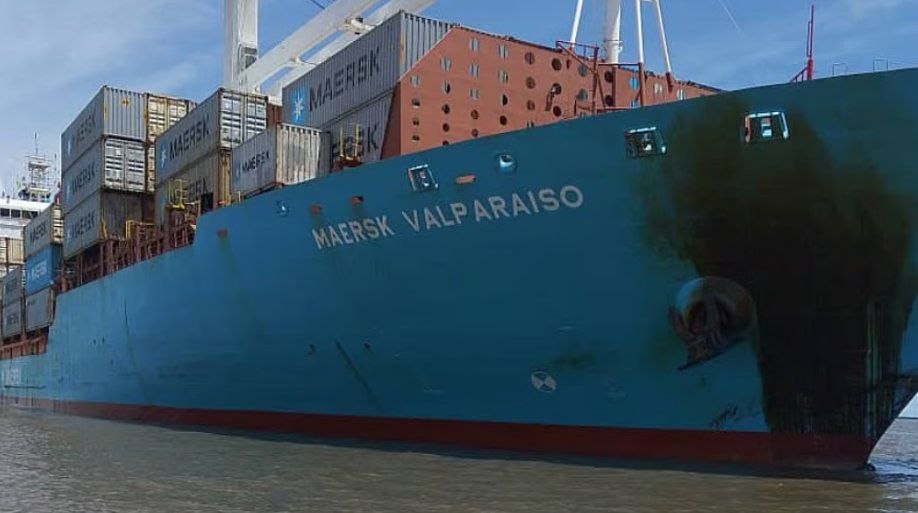 Collision Between Maersk Valparaiso and Lady Martina in Nigeria