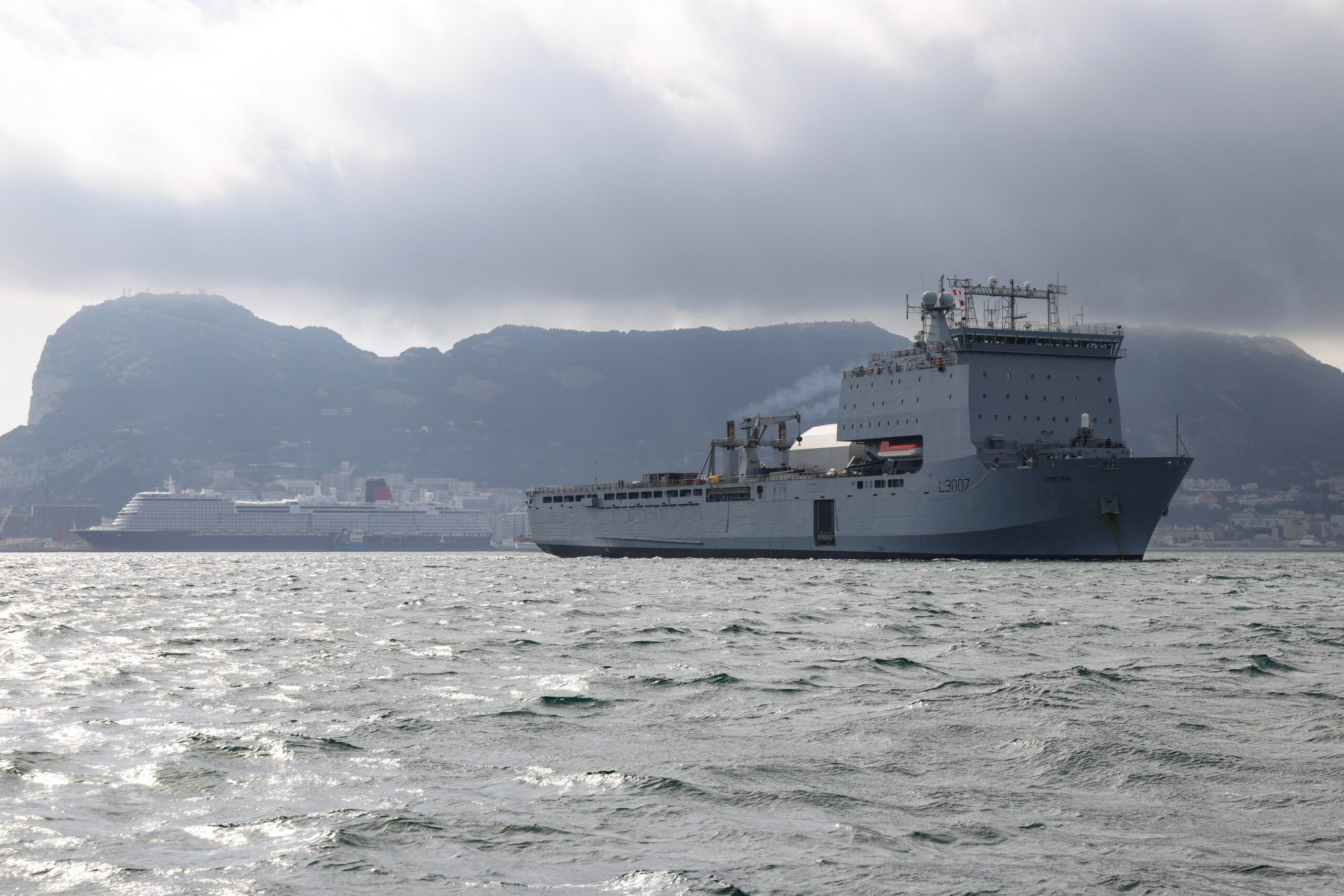 RFA Lyme Bay Departs Gibraltar for Strait of Hormuz Mission
