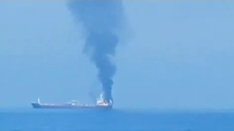 Indian-Crewed Tanker MT Jalveer Hit Near Strait of Hormuz