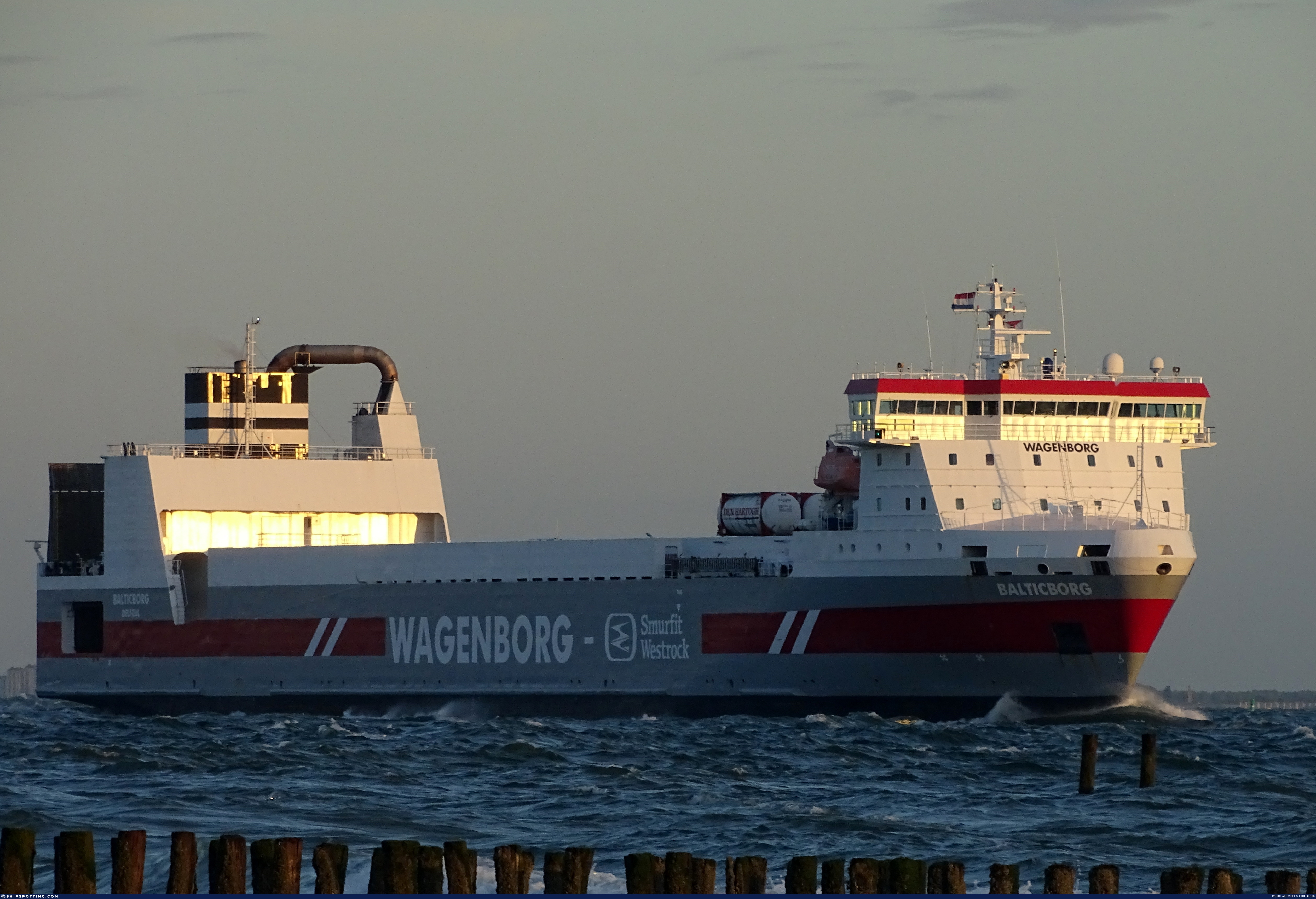 WALLENIUS SOL Acquires Two RoRo Vessels from Wagenborg