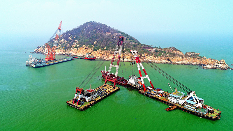 GUANGZHOU SALVAGE BUREAU - SHIPYARD