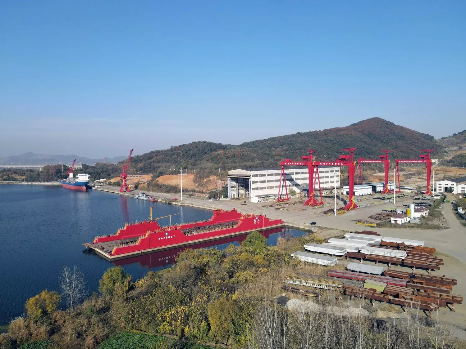 JIANGXI NEW JIANGZHOU SHIPBUILDING HEAVY INDUSTRY CO., LTD - SHIPYARD