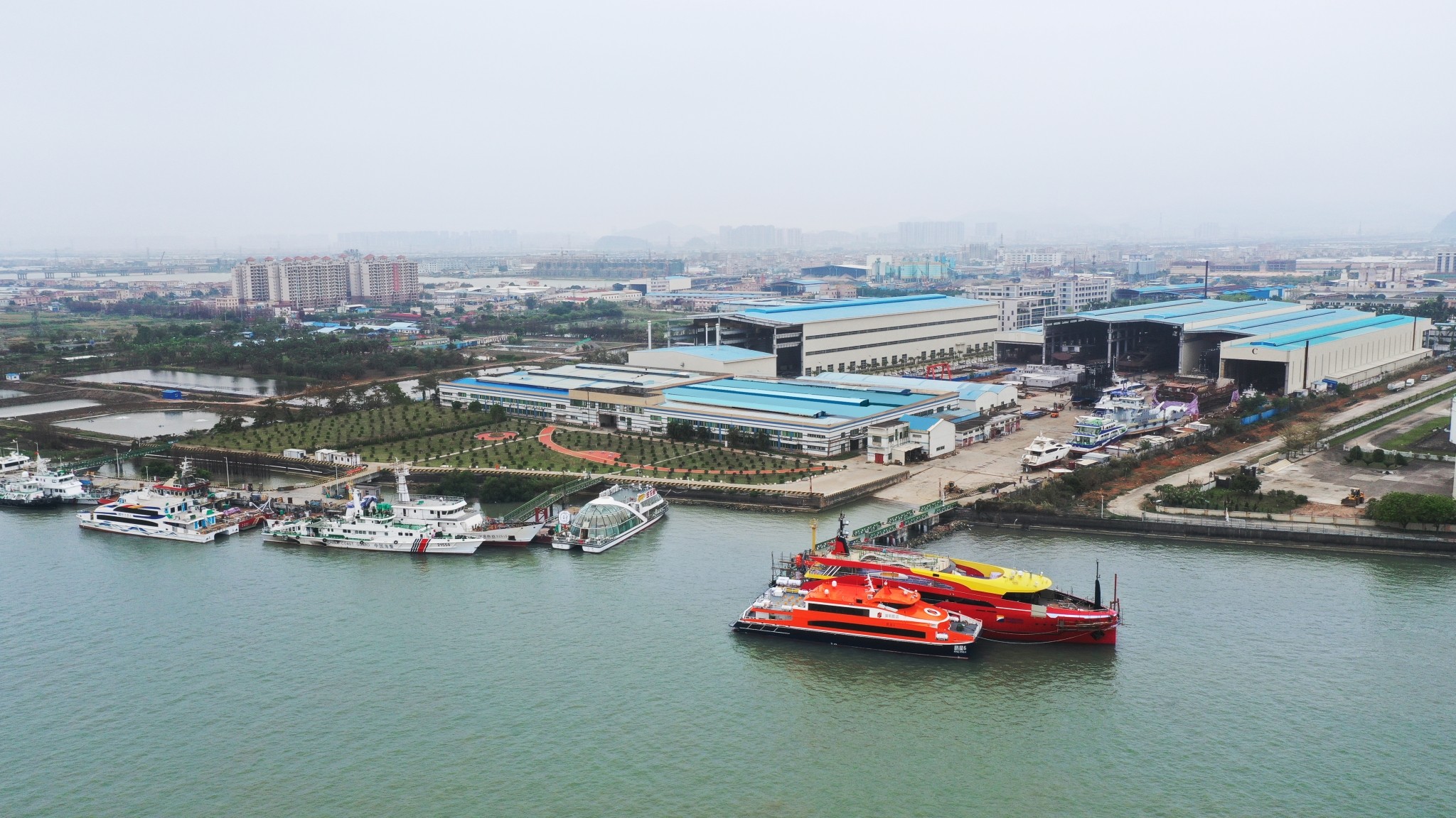 ZHUHAI JIANGLONG SHIPBUILDING CO., LTD   - SHIPYARD